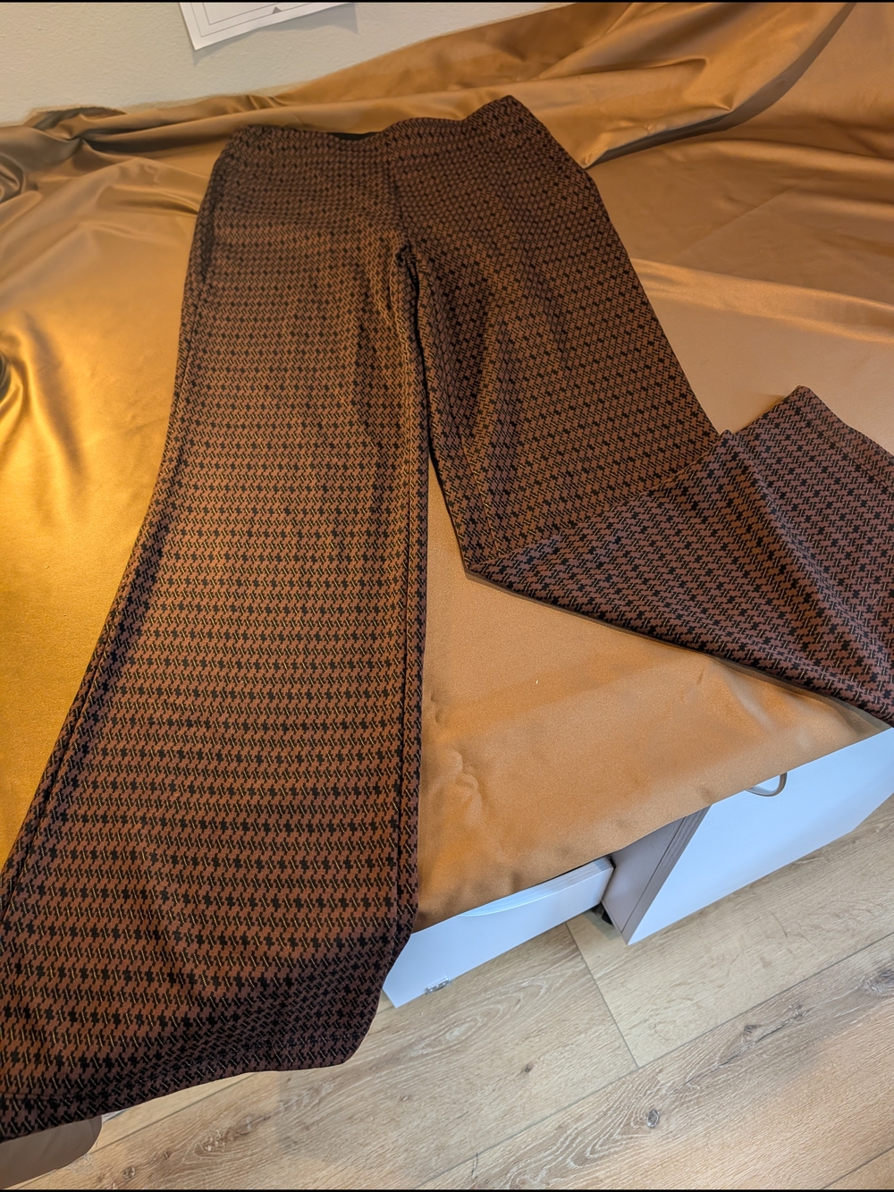 Max Studio Brown and Black Houndstooth Flared Double Knit Pants